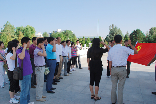 敦煌種業(yè)機關黨支部進行西路軍軍史和革命傳統教育主題黨日活動